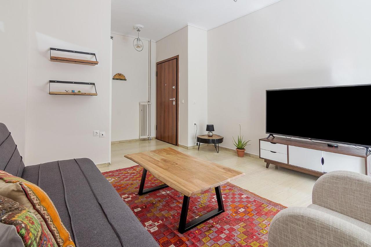 A Modern 2-Bedroom Apartment Near Areios Pagos Athens Exterior photo