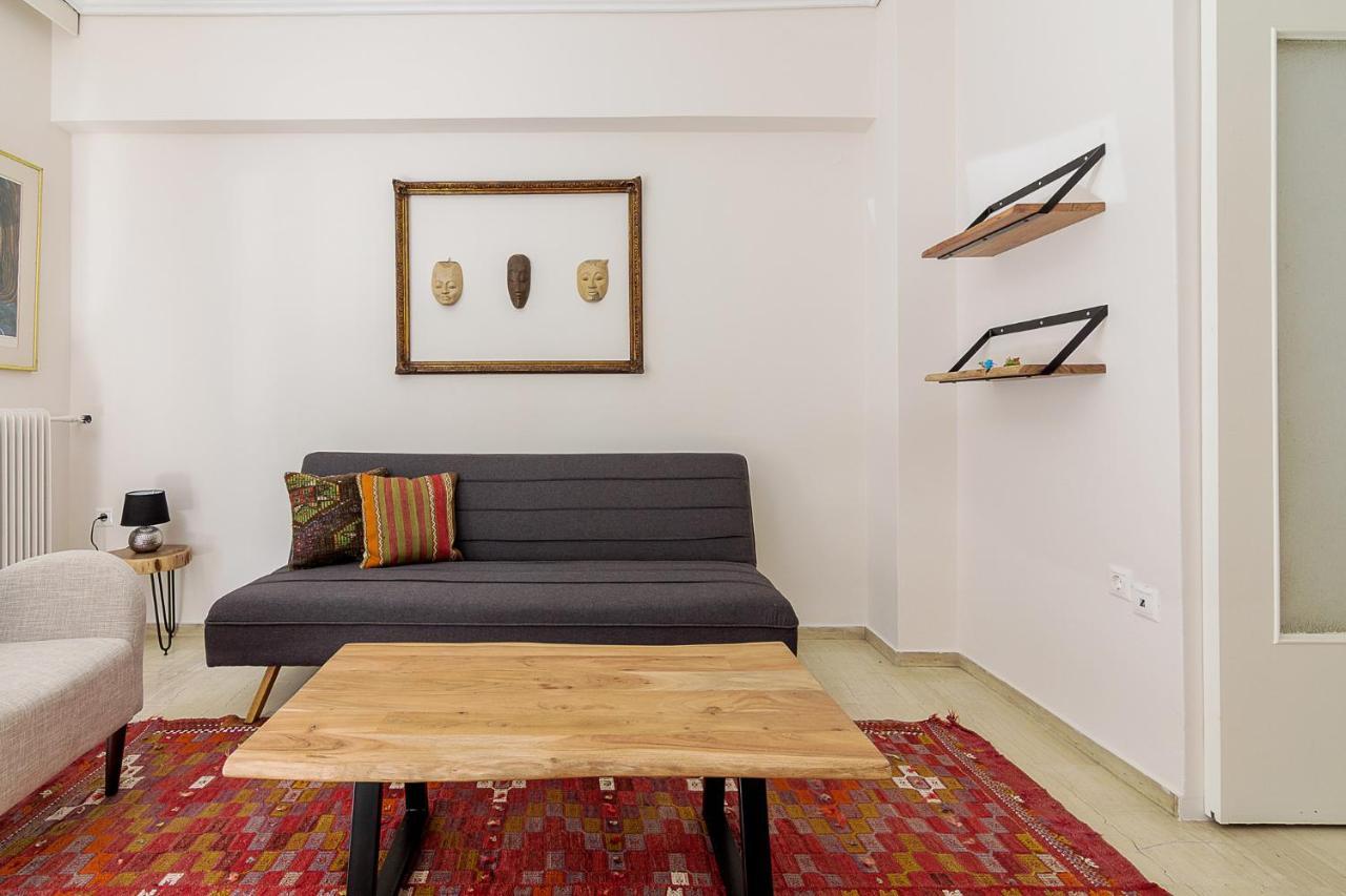 A Modern 2-Bedroom Apartment Near Areios Pagos Athens Exterior photo